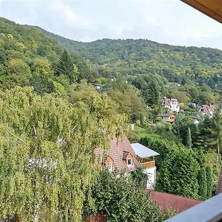Kwatera prywatna #4 With Double Bed In A With Nice Pool Uście nad Łabą