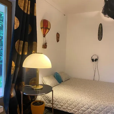 #4 With Double Bed In A With Nice Pool Kwatera prywatna *